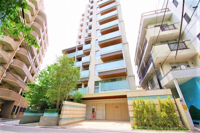 プレミスト代々木公園パークフロント_外観-2