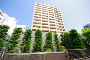 グラーサ渋谷松濤_外観と共用部 (2)