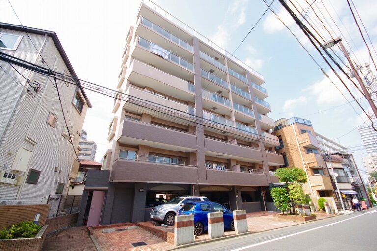 エクセレント笹塚_外観と共用部 (1)