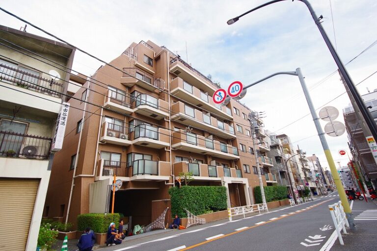 シャロンロイヤル代々木初台_外観 (1)