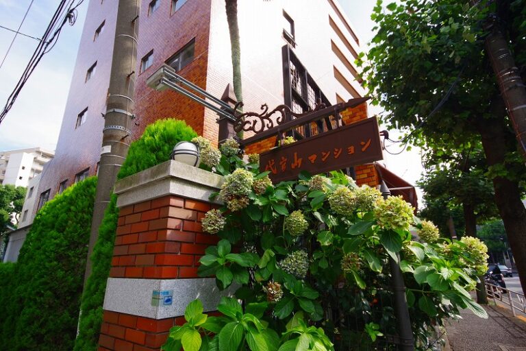 代官山マンション (2)