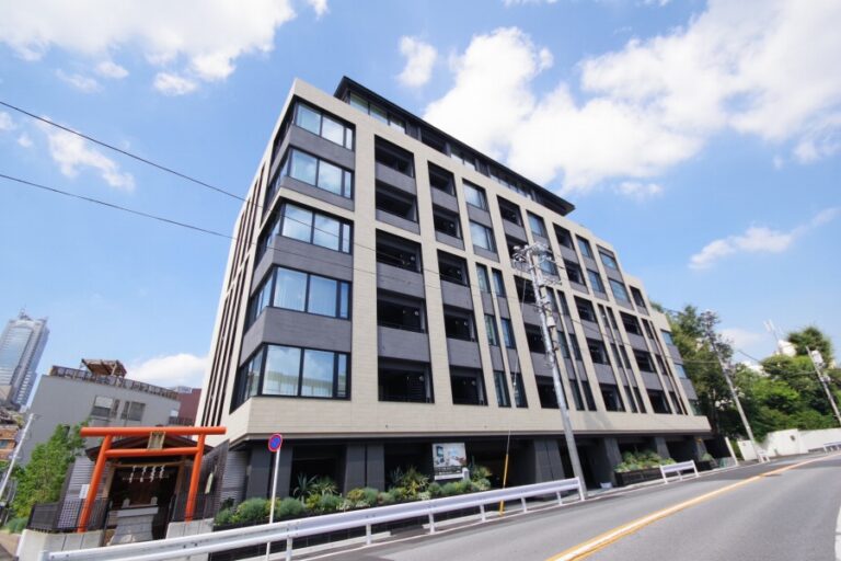 ブランズ代々木参宮橋外観
