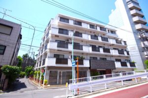 秀和元代々木アネックス 秀和っぽくない外観だけど秀和です。