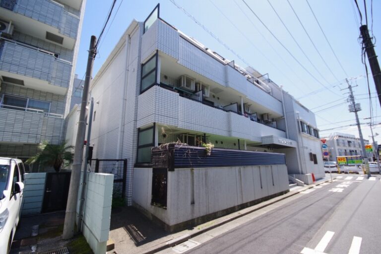 藤和シティコープ初台外観