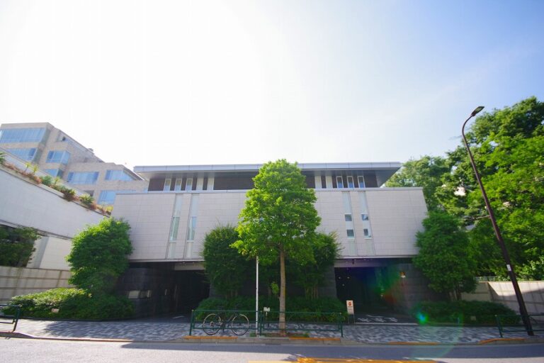 プレミスト南青山　外観