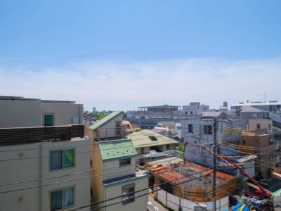 プラウド代々木初台 405号室 眺望:高台なのでこのビュー!