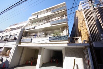 東高ペアシティ外観
