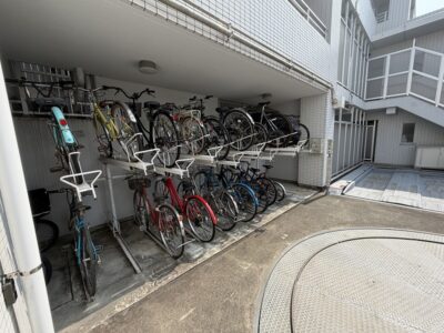 ラヴィドール下北沢駐輪場