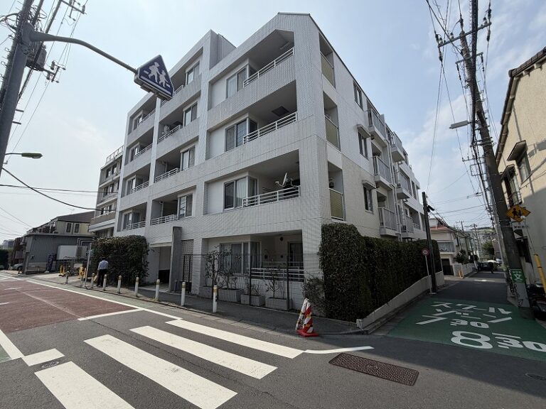 ラヴィドール下北沢外観