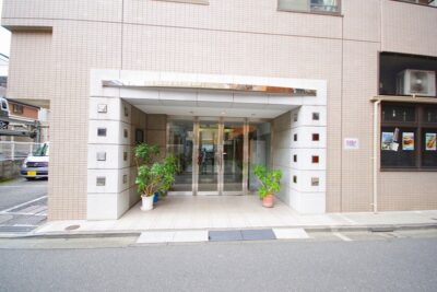 ウィン新中野エントランス