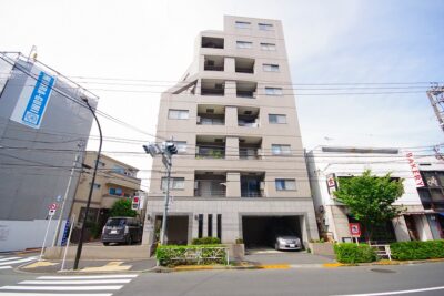 デュオスカーラ代々木上原外観
