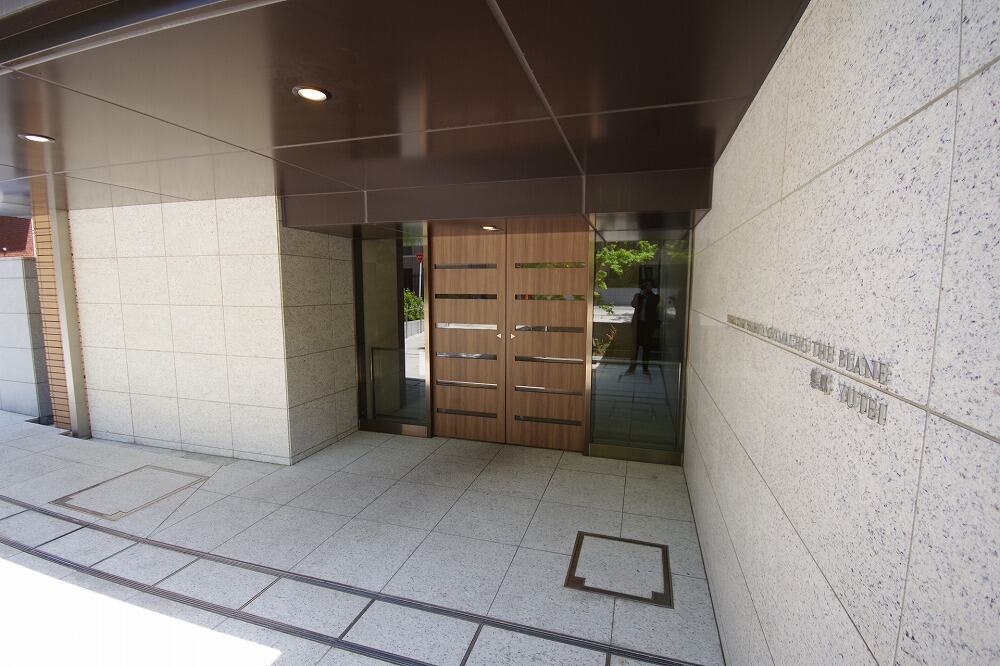 悠邸のエントランス